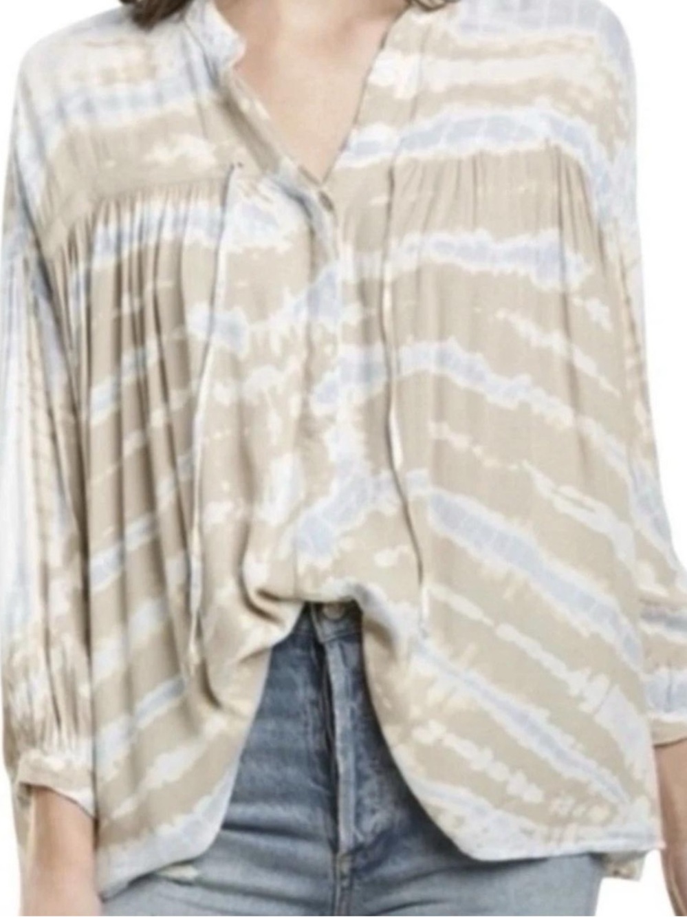 Young Fabulous & Broke Beige and White Tie-Dye Button Front Tunic small